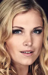 Элайза Тейлор